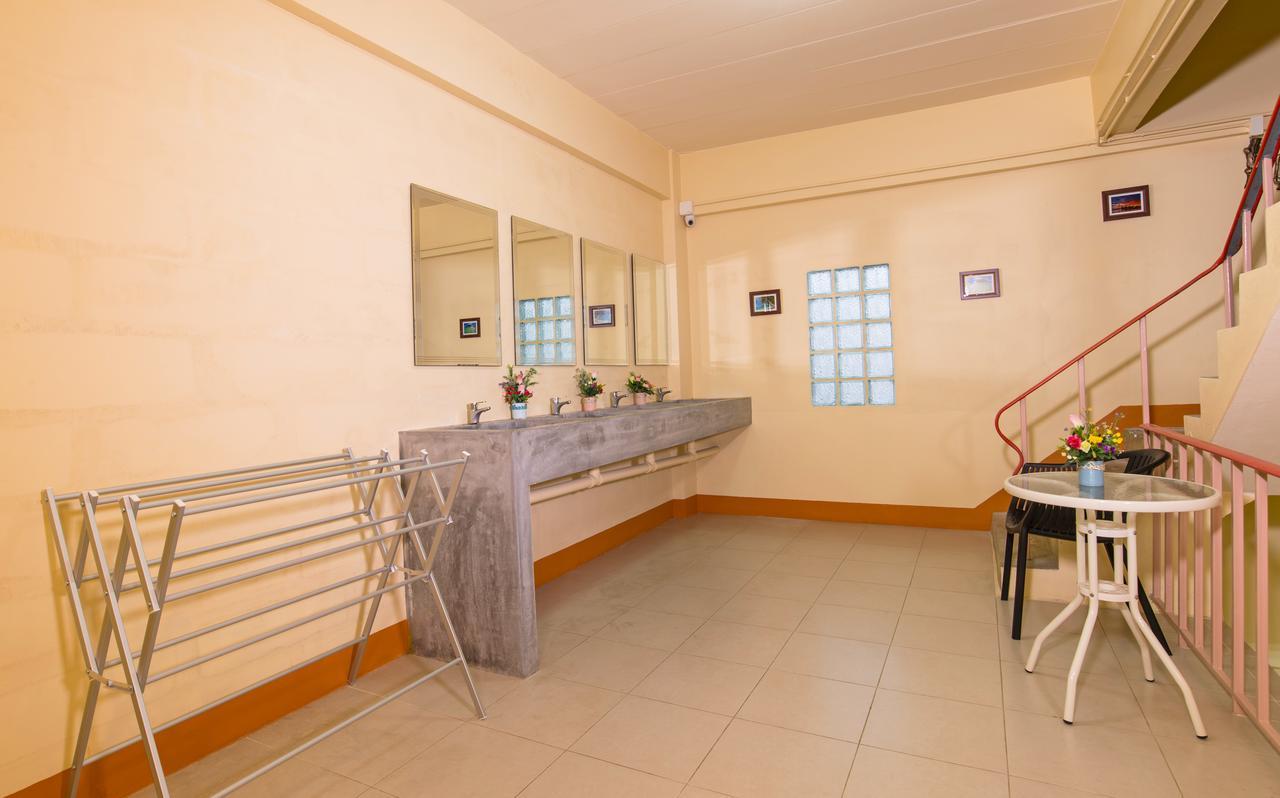 Chaofar De Hostel Krabi ภายนอก รูปภาพ