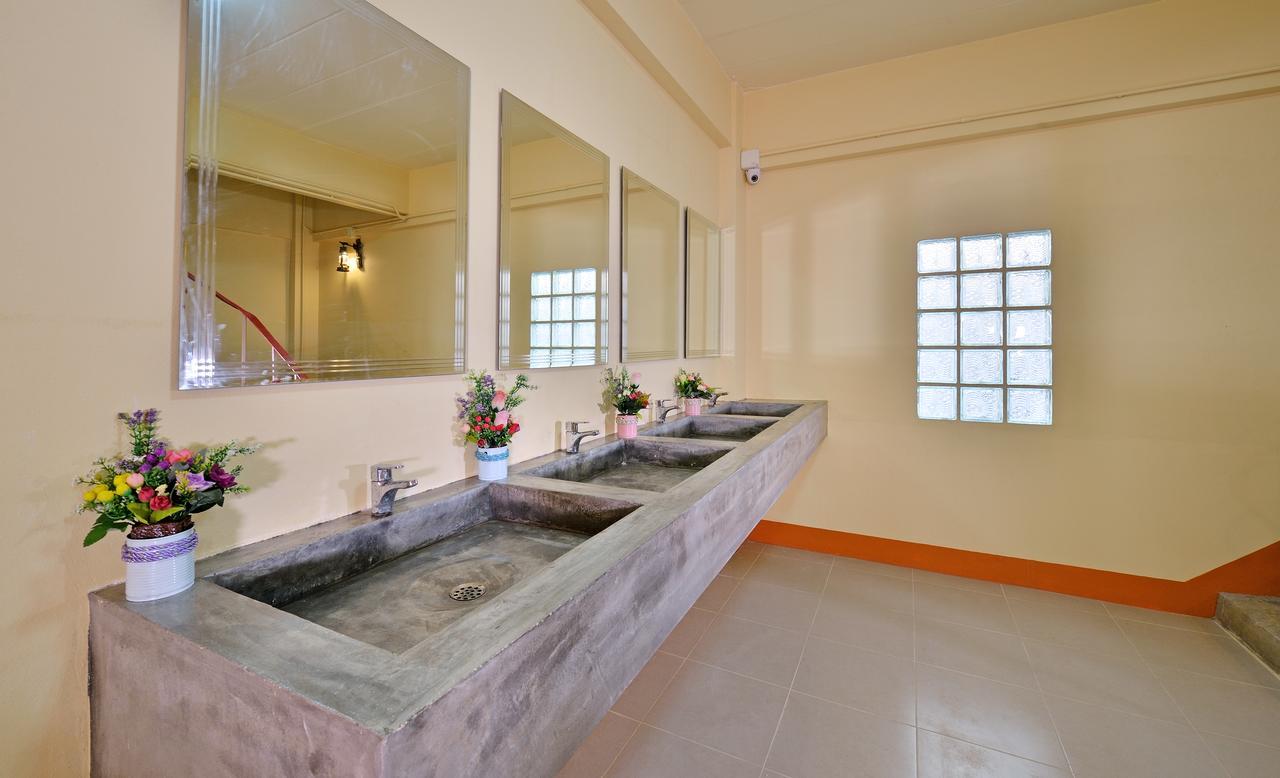 Chaofar De Hostel Krabi ภายนอก รูปภาพ
